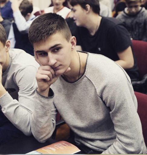 Биатлонист ОСШОР Л.Н.Носковой Илья Анисимов завоевал бронзовую медаль на Европейском юношеском олимпийском зимнем фестивале 