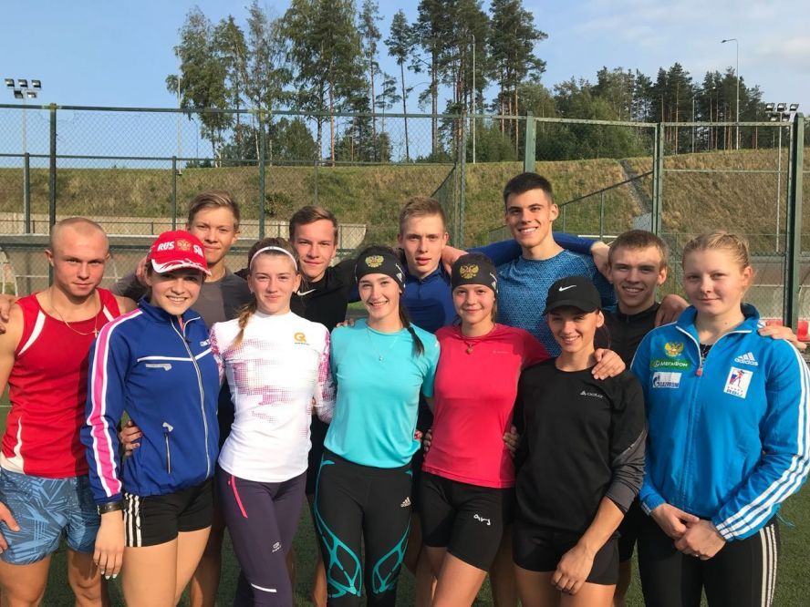 Биатлонисты ОСШОР Л.Н.Носковой готовились к сезону  с юношеской сборной России 